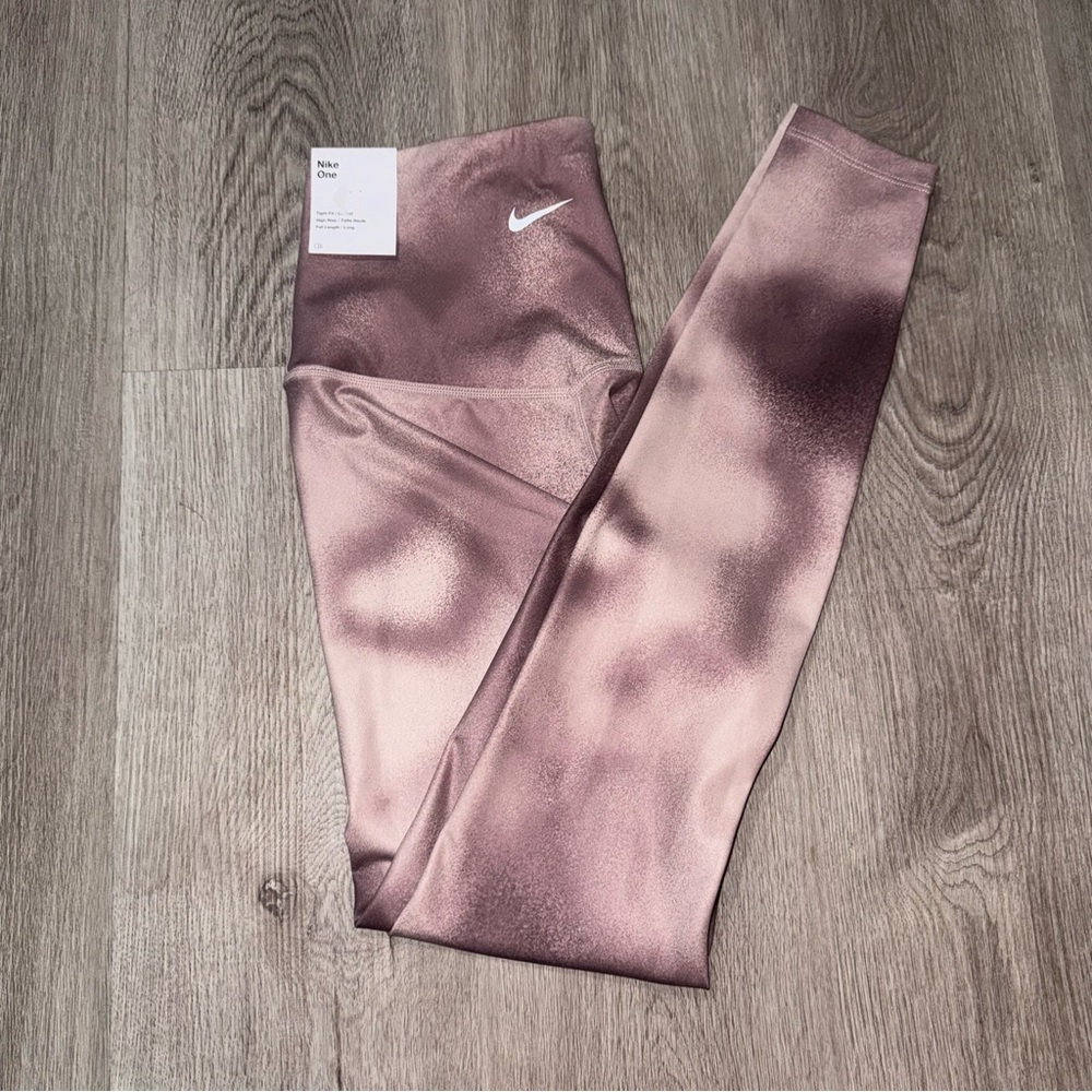 Nike Dry Fit Leggings - Picture 1 of 5